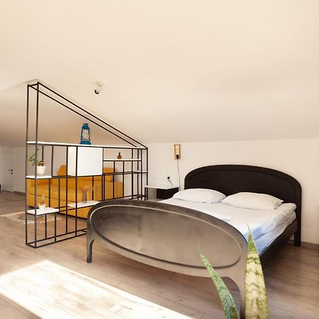 Stepin Garden Apartment Кутаиси Екстериор снимка