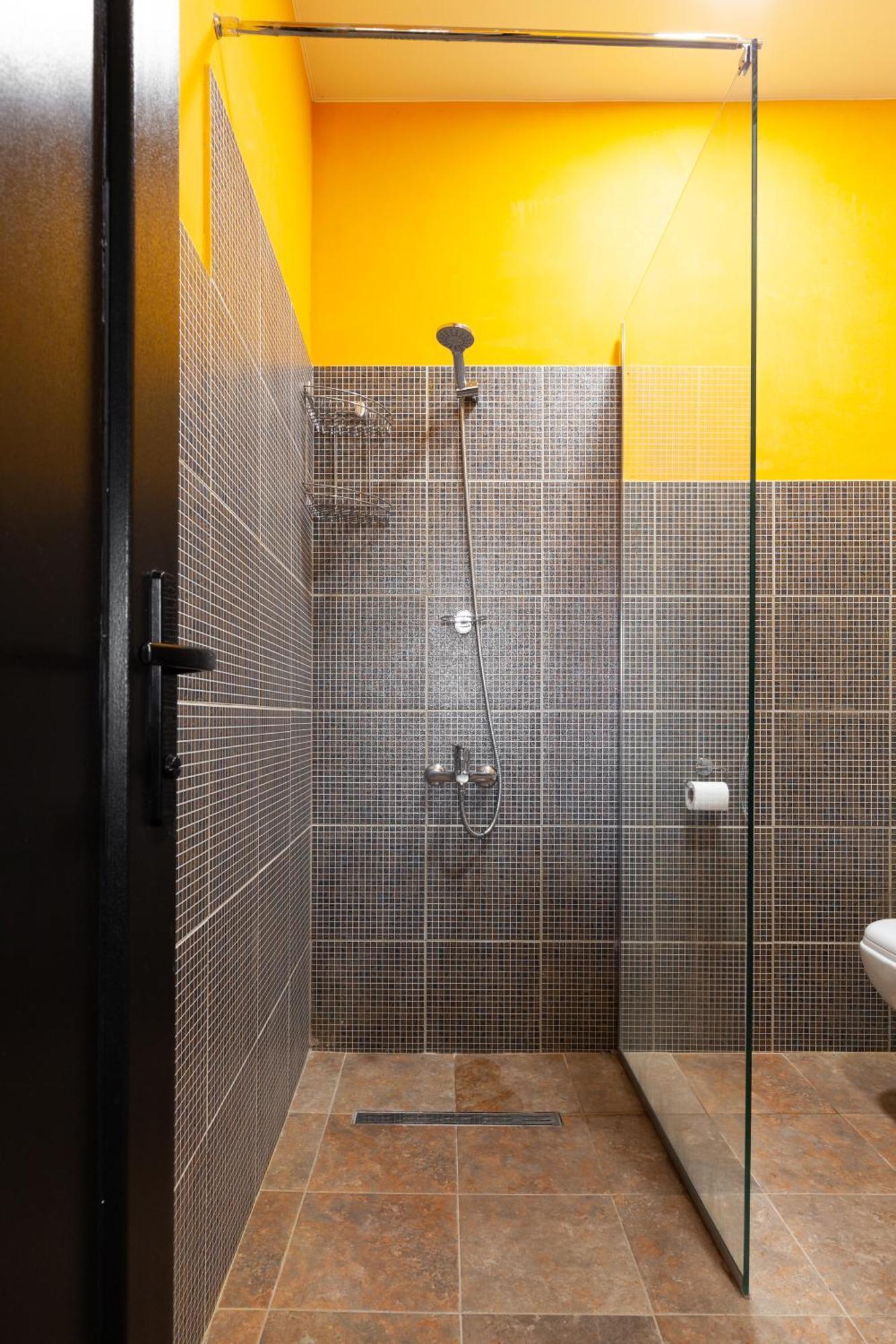 Stepin Garden Apartment Кутаиси Екстериор снимка
