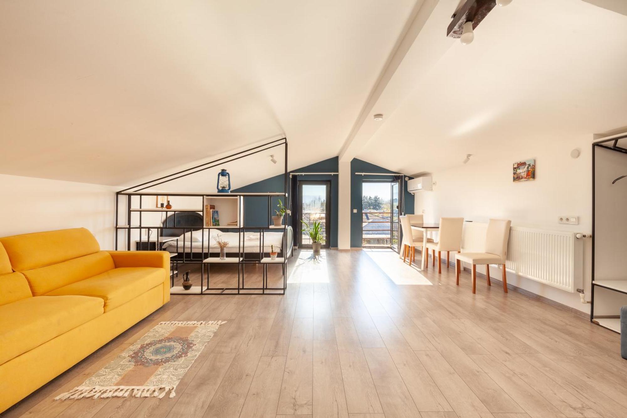Stepin Garden Apartment Кутаиси Екстериор снимка
