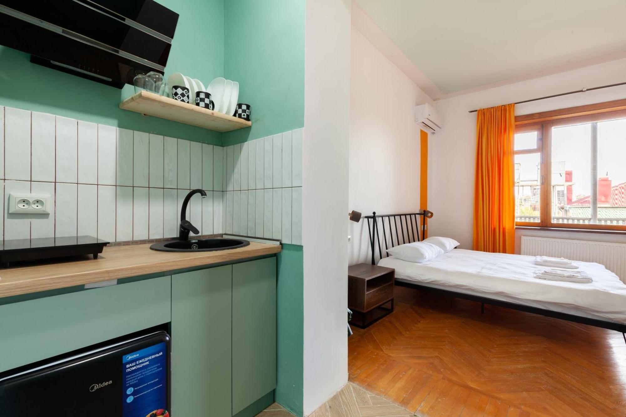 Stepin Garden Apartment Кутаиси Екстериор снимка