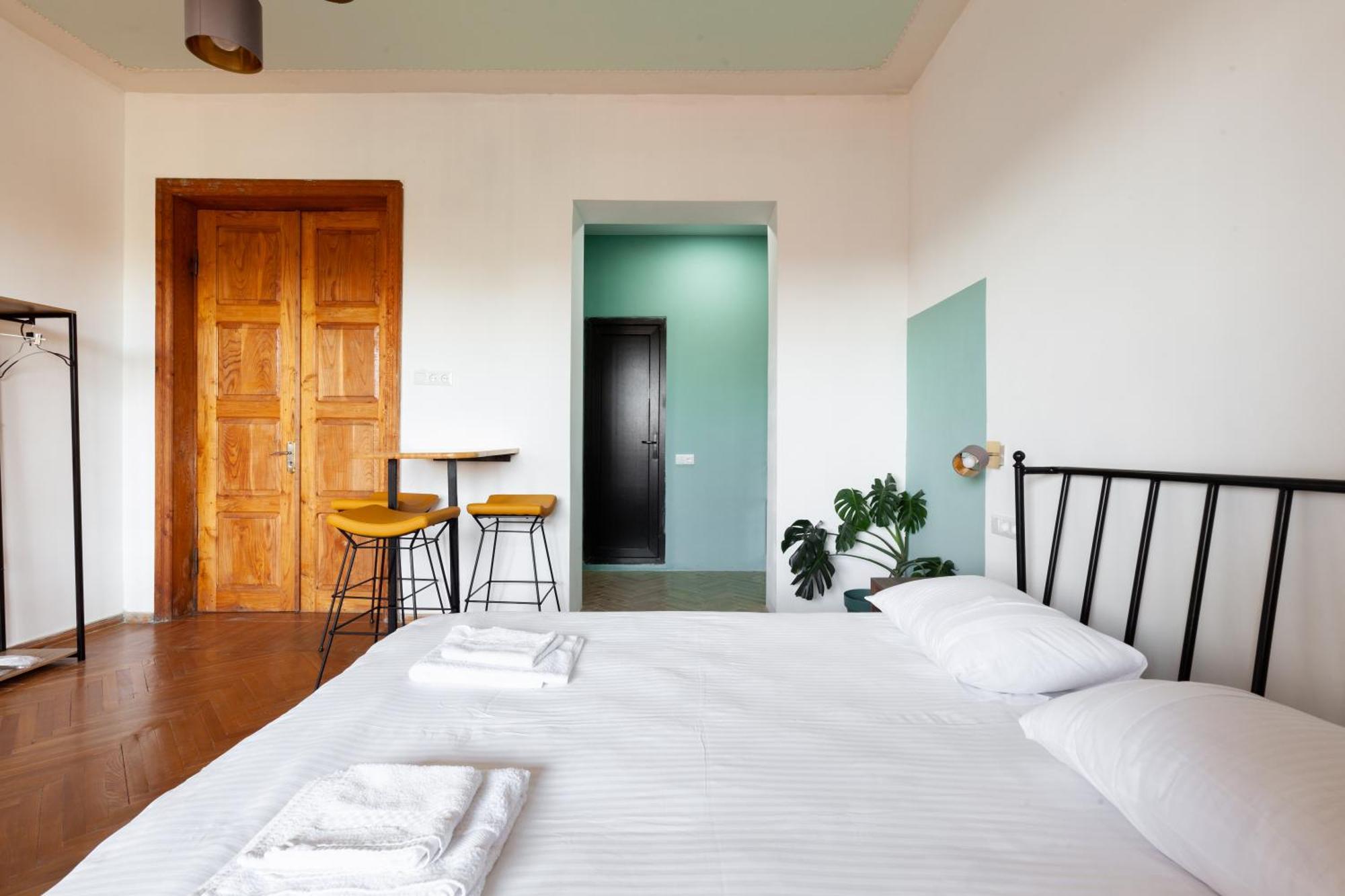 Stepin Garden Apartment Кутаиси Екстериор снимка